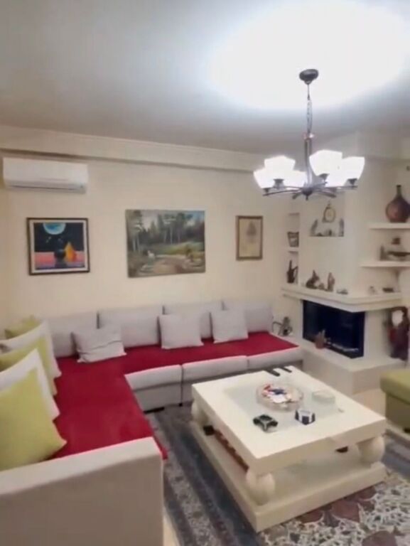 Appartamento 2+1 in vendita a Ish Blloku!