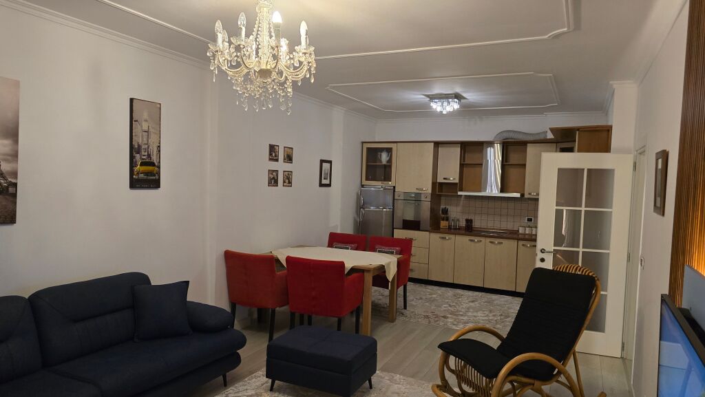 Apartament me qira në zemër të Bllokut – Rr. Brigada VIII