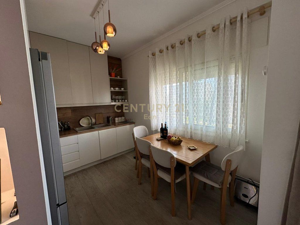 SUPER APARTMENT 2+1+2 FOR SALE AT LALEZ BAY IN THE "PERLA" COMPLEX !