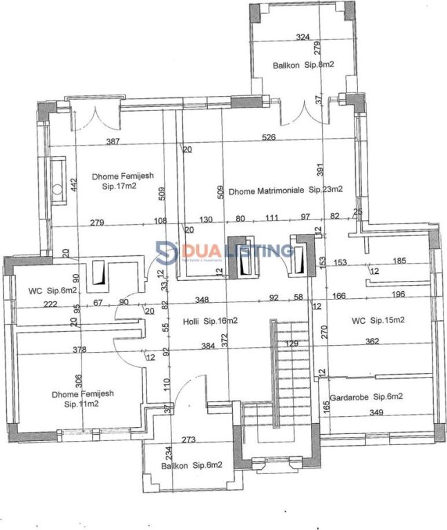 VILË LUKSOZE NË SHITJE Në ROLLING HILLS, TIRANË