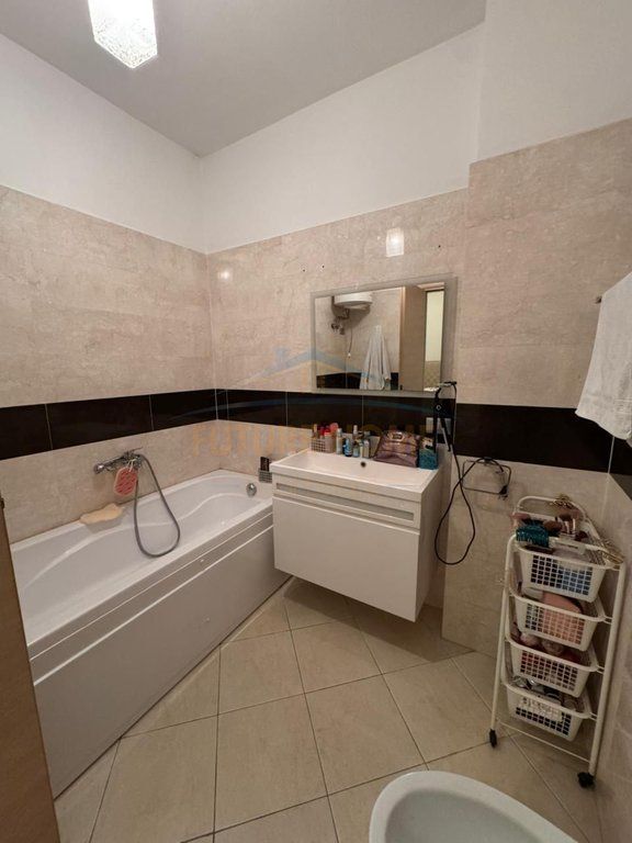 Apartment 2+1+2 for sale Tower Bridge Complex Dibres Street