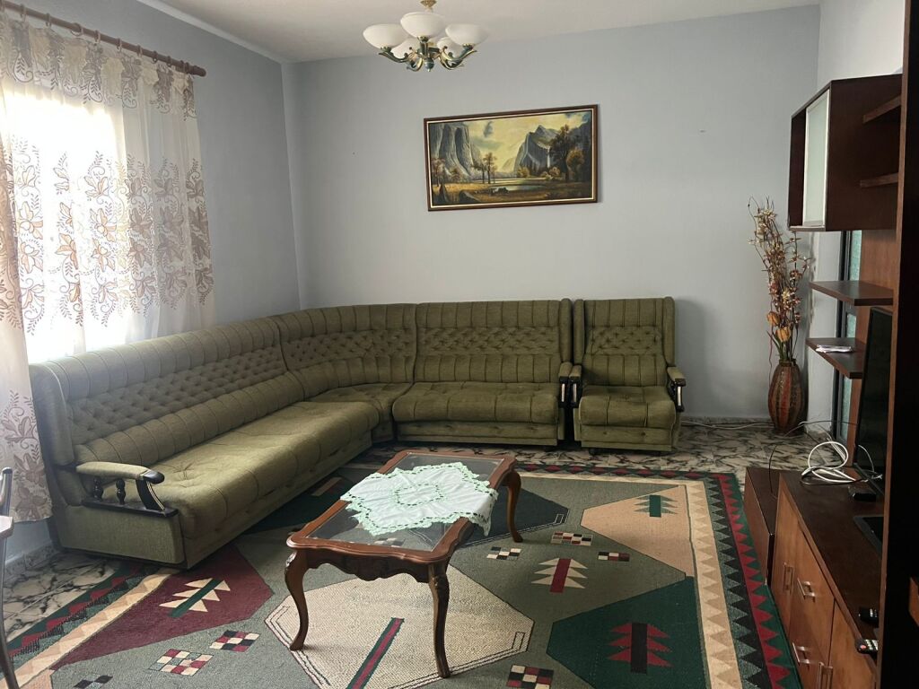 🏡 Villa in affitto – Fresk💶 Prezzo: 550€/mese