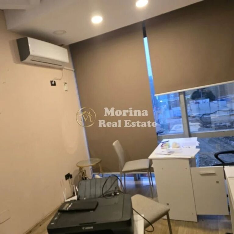 Affitto | Locale Commerciale | Via Sami Frashëri | 300 €/mese