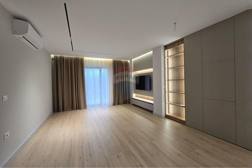 Apartament 2+1 per shitje tek Liqeni Thate!