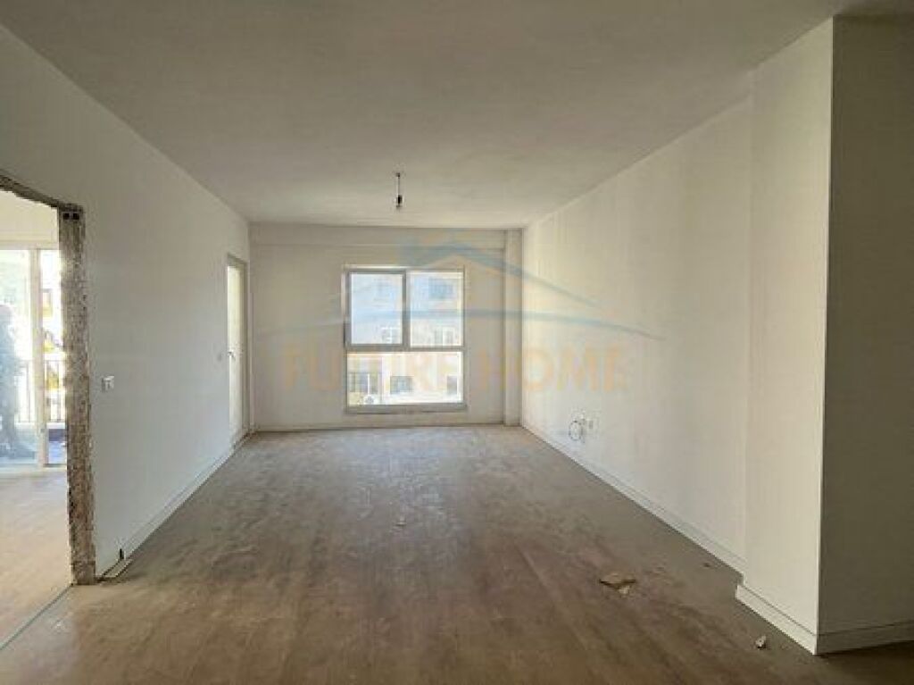 In vendita, Appartamento 2+1, Via Dritan Hoxha, Tirana