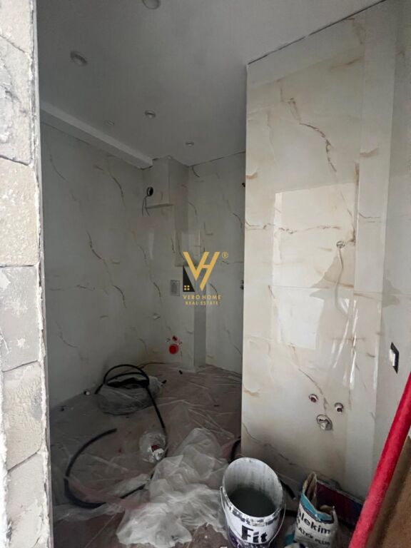 APARTMENT 1+1 FOR SALE AT 21 DHJETORI 158,000 EURO