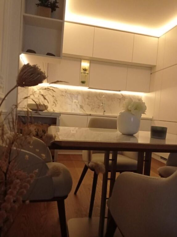 Appartamento di lusso in affitto a lungo termine Lungomare Vlore Vista mare