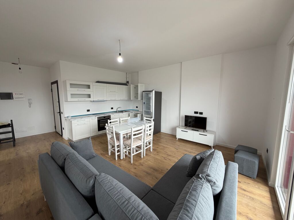 Affitto appartamento 2+1, Prezzo 450€ Paskuqan