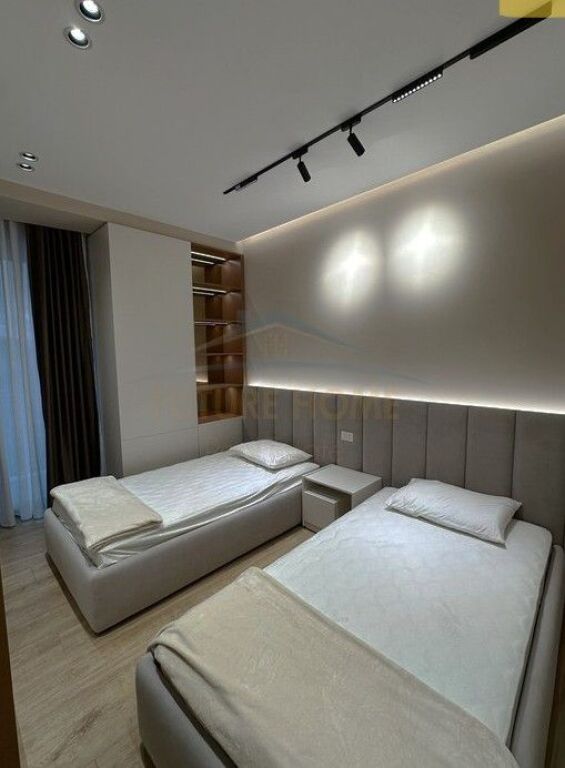 In vendita, Appartamento 2+1, Golden Tower Residence, Via Mine Peza