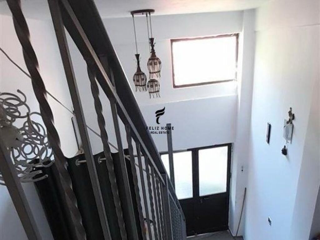 OFFICE FOR RENT 130 M2 SELVIA 1,300 EURO FH-67070