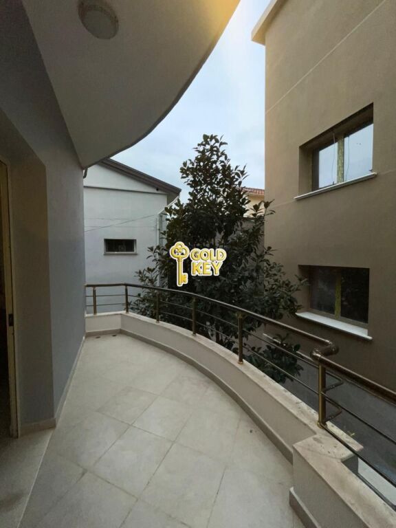 🏡 APPARTAMENTO IN AFFITTO 2+1 PIANO 2 DI UNA VILLA PRIVATA STADIO DURAZZO