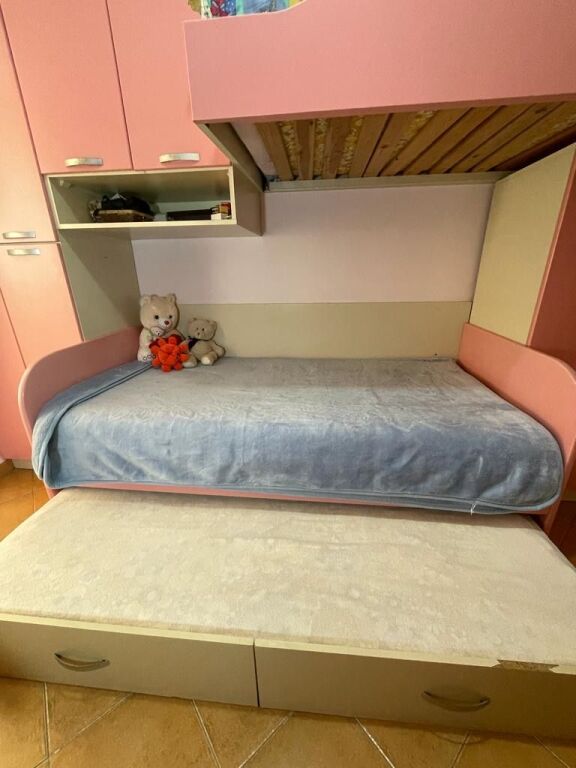 For rent 2+1+1 DON BOSKO AT DELUXE BAR 550 thousand lek