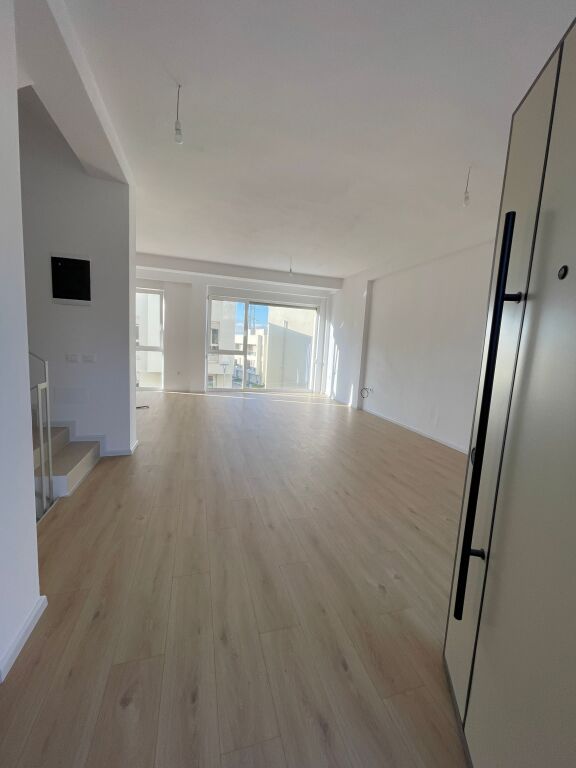 Shitet Vile (me hipoteke)
