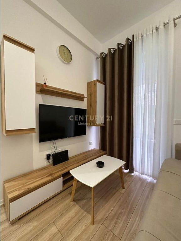 Apartament 1+1 te Kompleksi Mangalem!