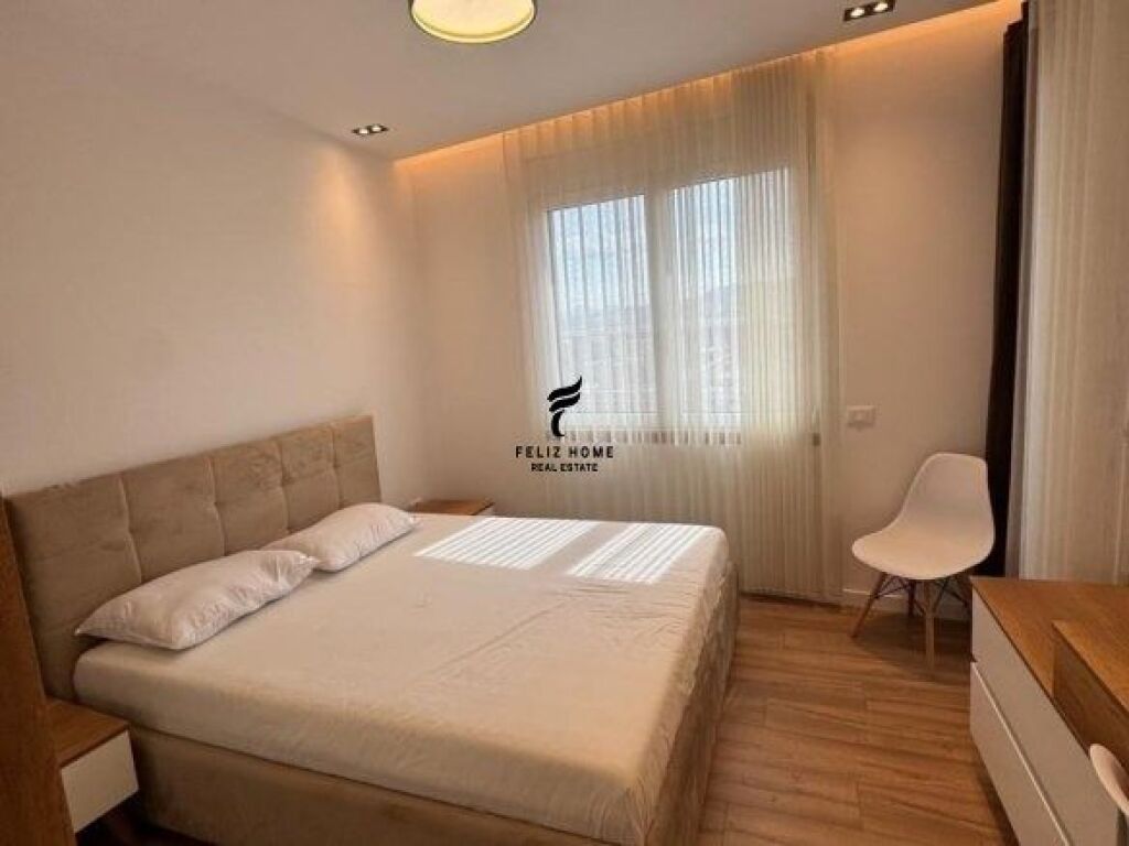 APARTAMENT ME QERA 1+1 RRUGA E KAVAJES 65.000 LEKE FH-67013