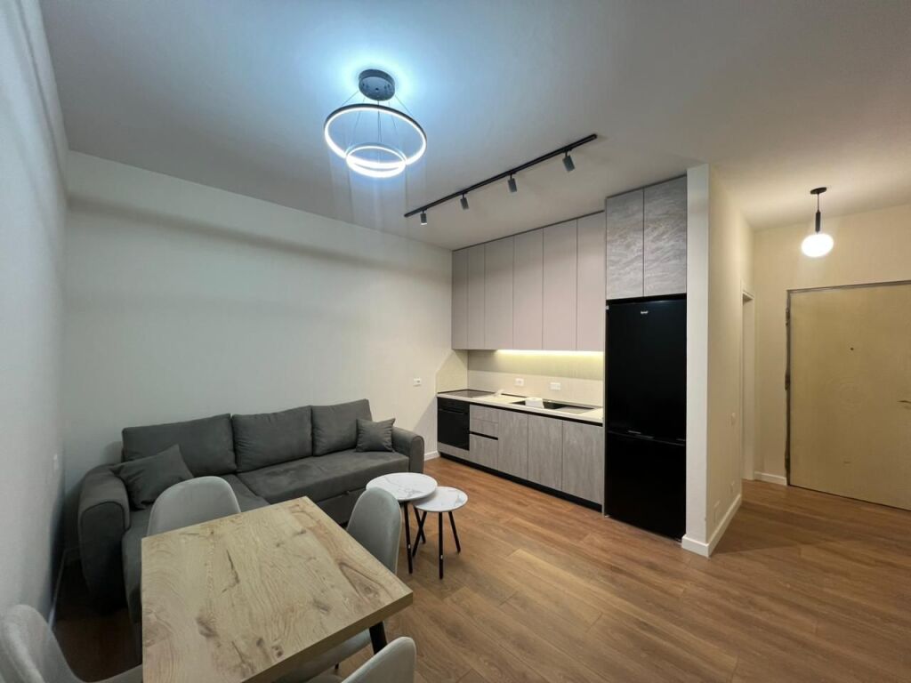 Shitet Apartament 1+1  Oxhaku,Kompleksi Colombo