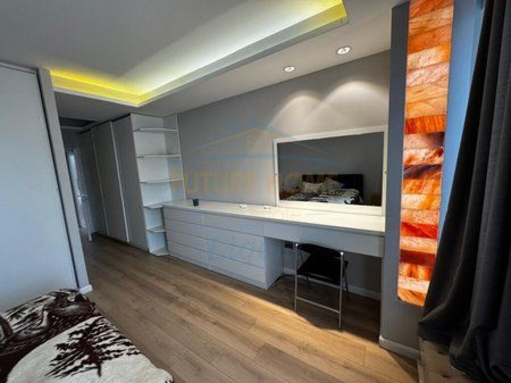 Shitet apartament 2+1+2 Liqeni i Thate Tirane