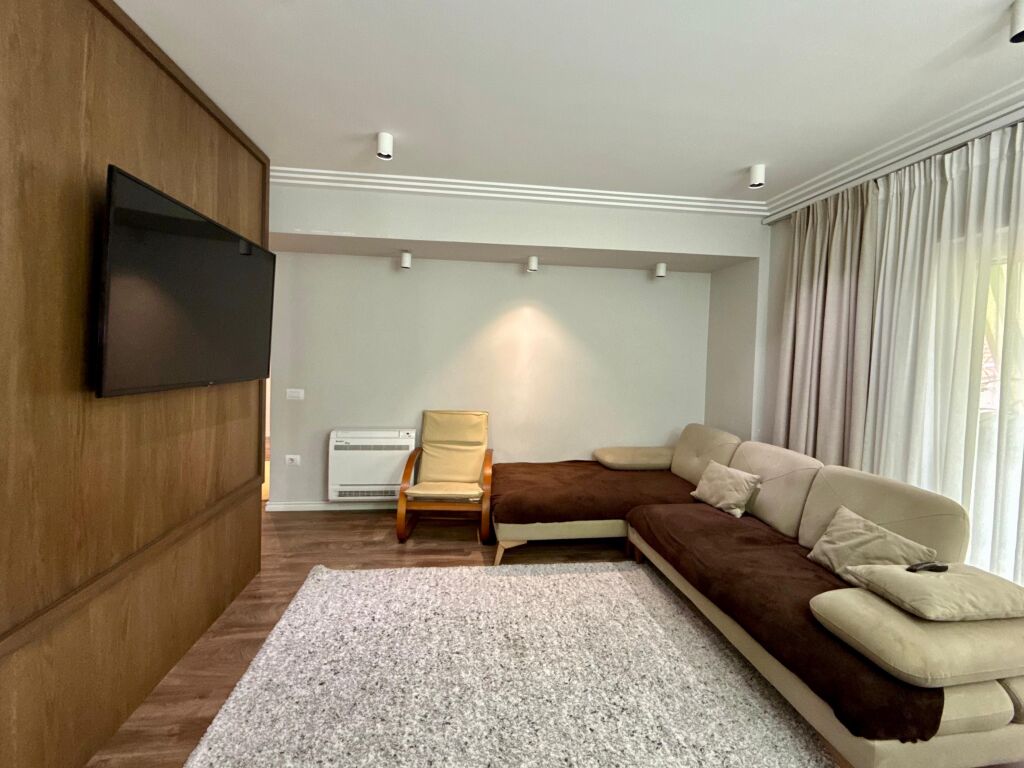 Super 3+1+2 for sale at 21 Dhjetori