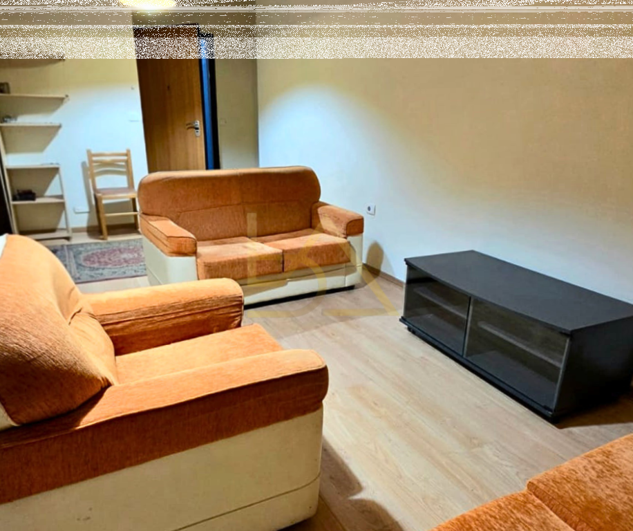 Shitet Apartament – Tiranë, Astir