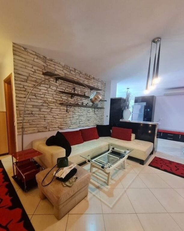 Apartament me qera 2+1+2 tualete