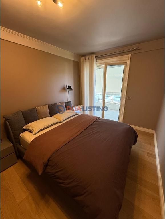 DUPLEX 5+1+3 IN VENDITA A KODRA E DIELLIT !