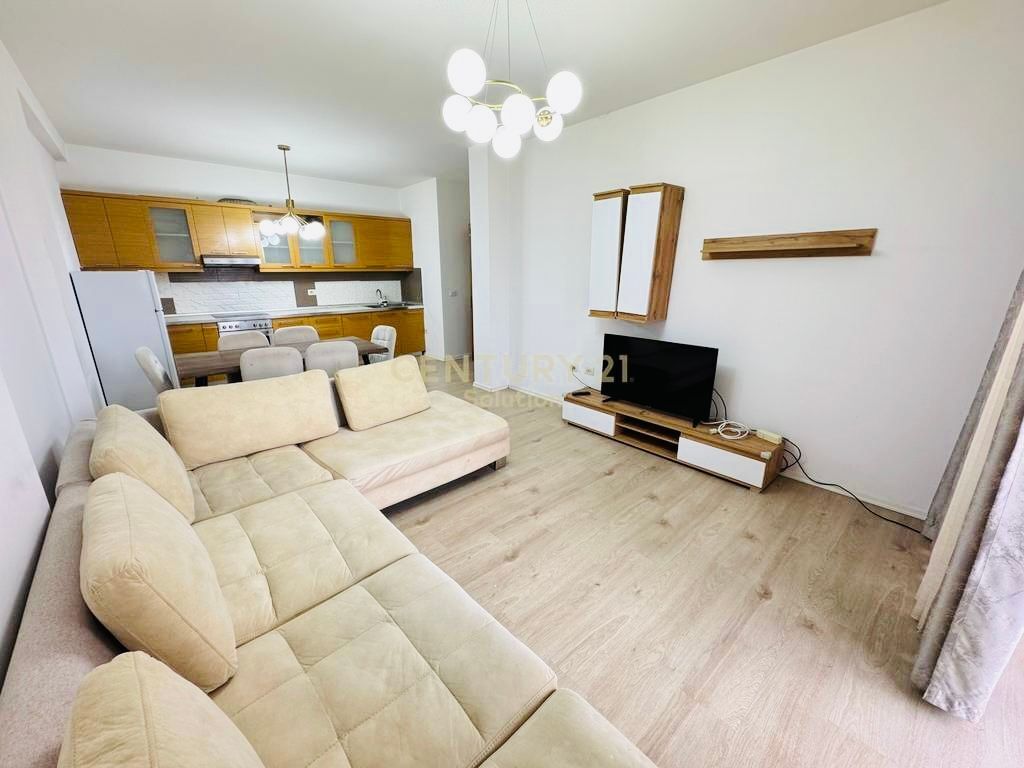 APARTAMENT 2+1 PËR QIRA NË ASTIR!