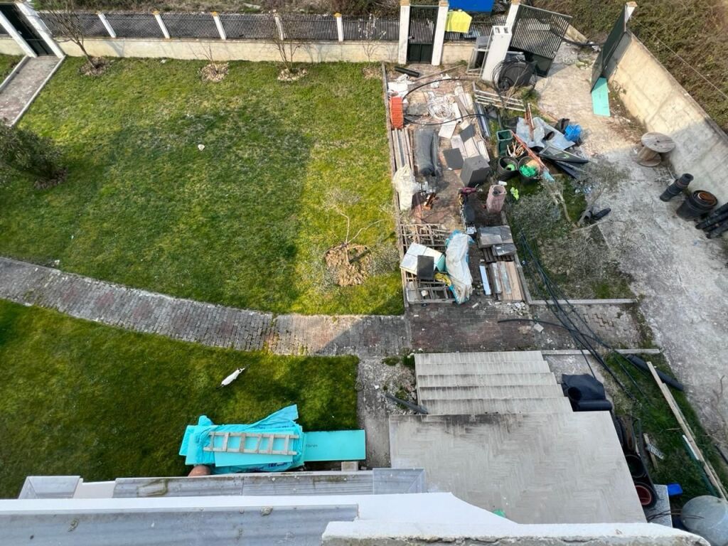 OKAZION ,VILE 3 KATESHE INDIVIDUALE ne Shitje