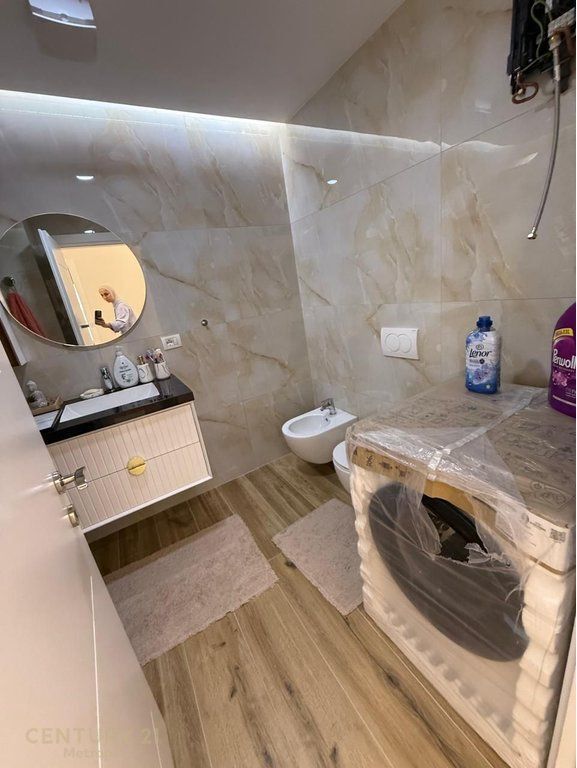 AFFITTASI APPARTAMENTO MODERNO 2+1+2, VICINO A TV KLAN!