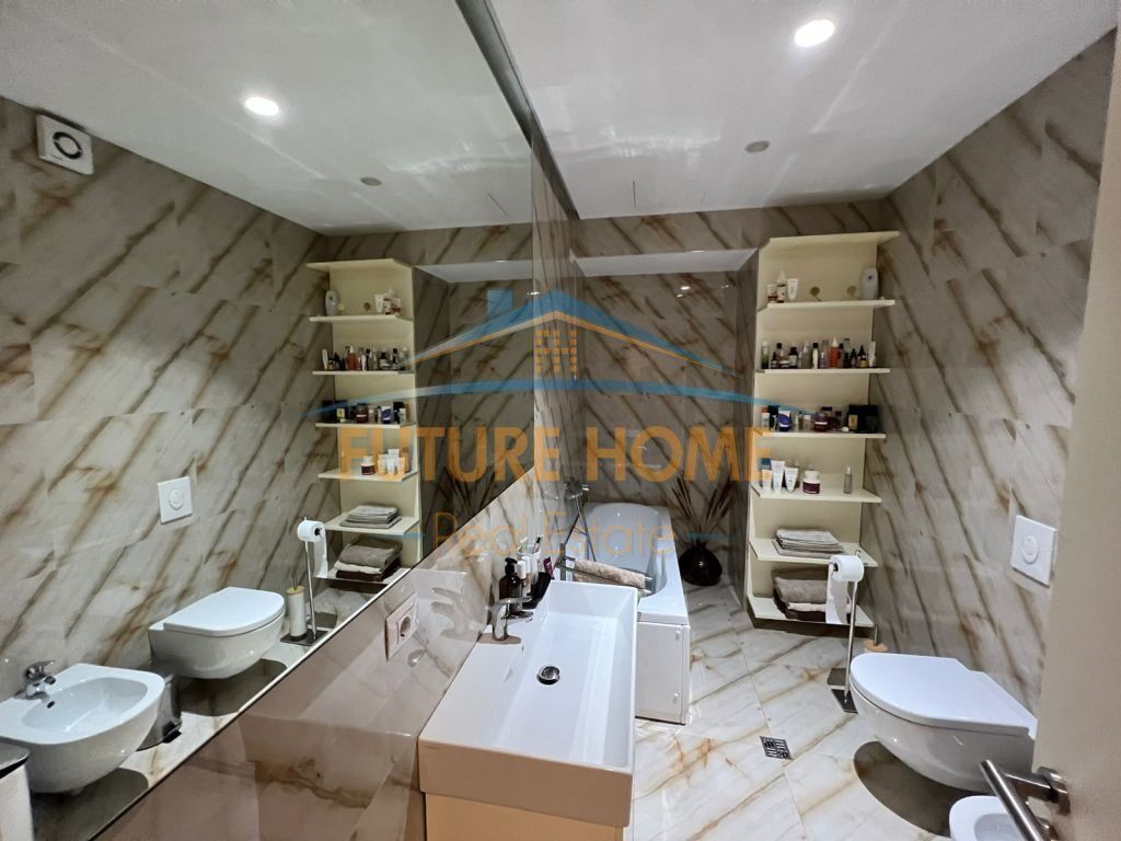 Shitet apartament 2+1+2 Ambasador 3 ,prane Air Albania Tirane