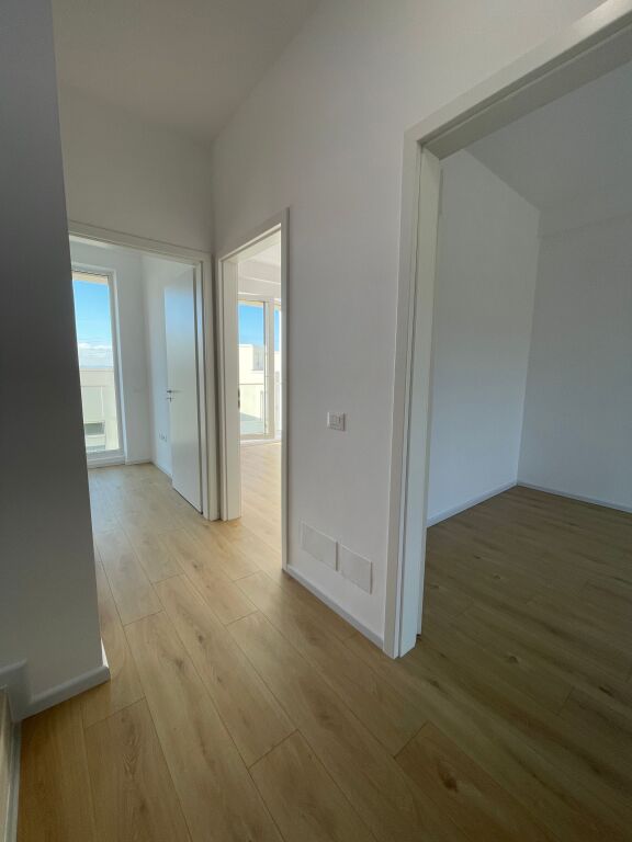 Shitet Vile (me hipoteke)
