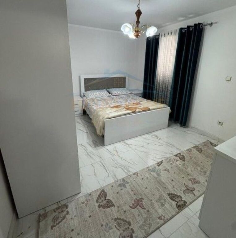 Affitto Appartamento 2+1+2, Via Fortuzi, Tirana