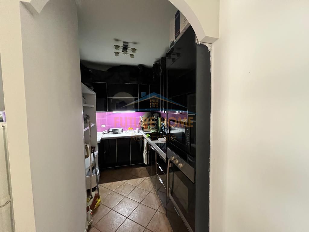 Affitto, Appartamento 1+1, Ex Parco Autobus, Tirana.