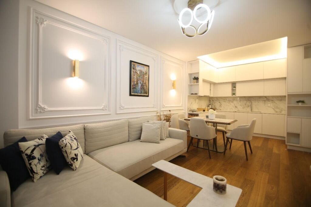 Appartamento di lusso in affitto a lungo termine Lungomare Vlore Vista mare