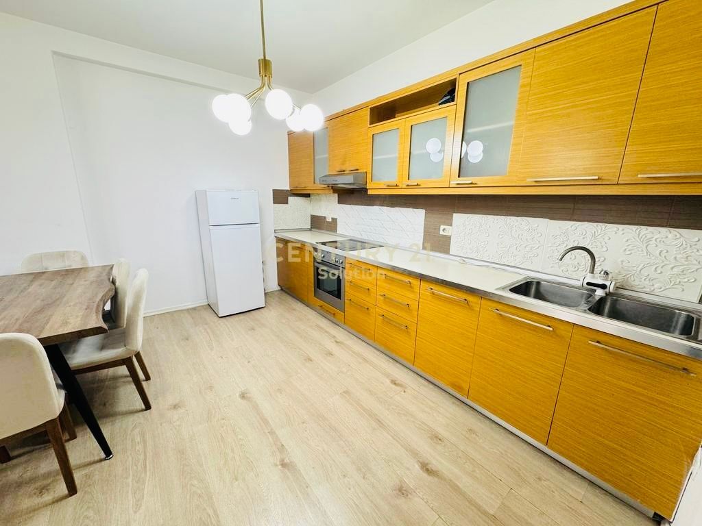 APARTAMENT 2+1 PËR QIRA NË ASTIR!