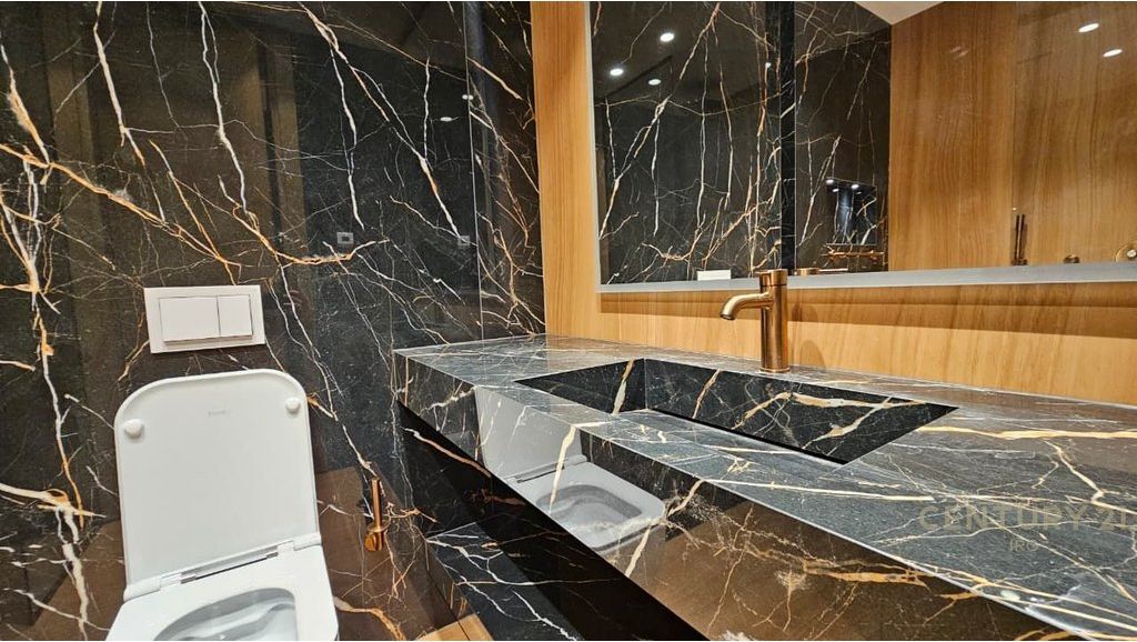 Super villa di lusso su 4 piani in affitto vicino a Luminor Residence, Teg