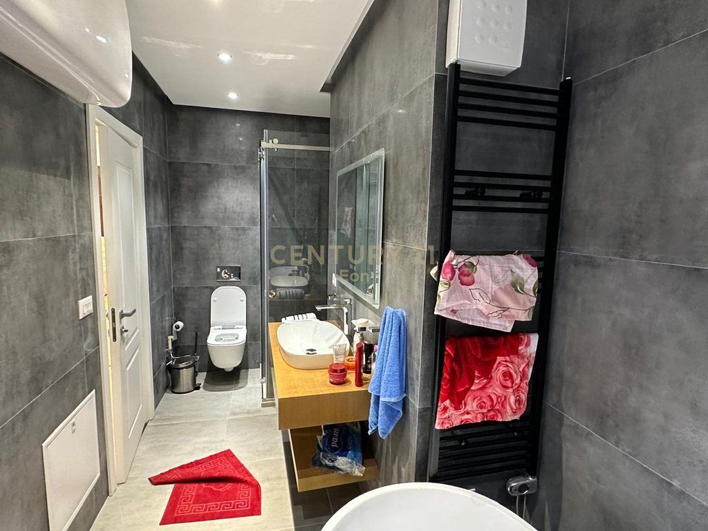 FOR RENT APARTMENT 2+1+2 IN VOLLGA NEAR THE 27-STORY BUILDING !