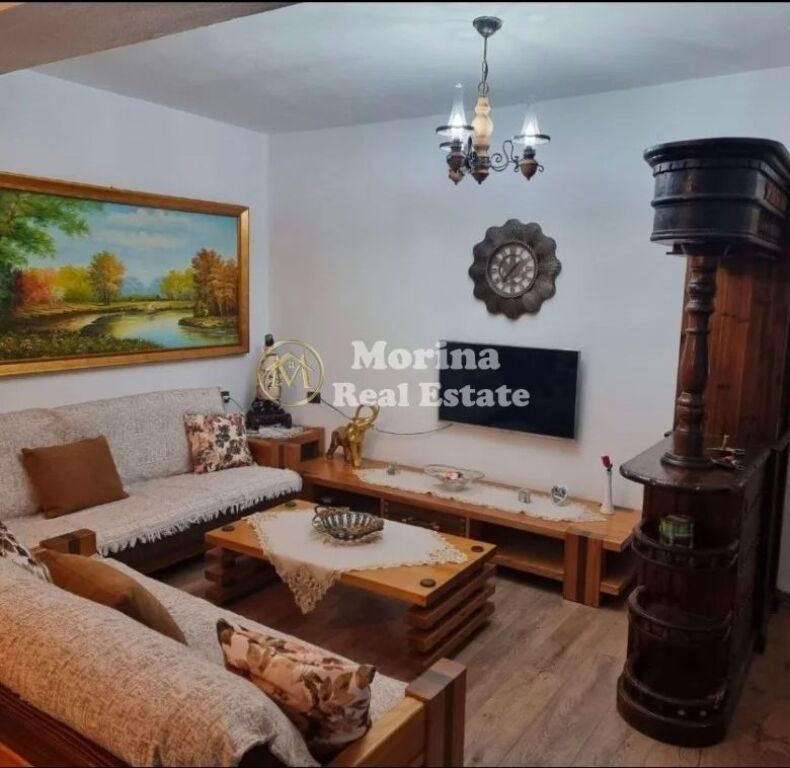 Affitto | Casa privata 1 + 1 | Scuola Unita | 380 €/mese