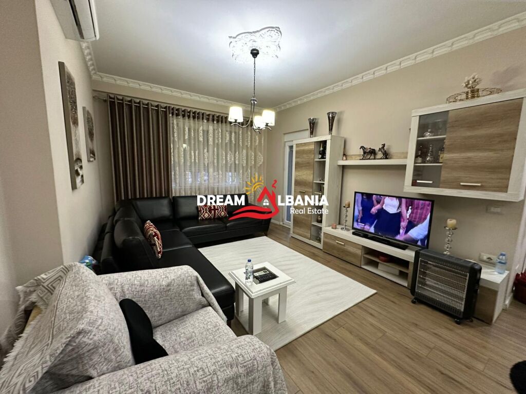 Apartment 2+1+2wc for sale near Pazari i Ri close to Qemal Stafa Street ( ID 41212203 )