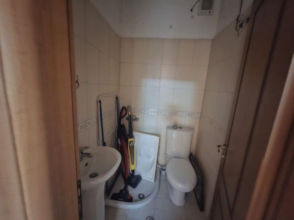 🌊 APPARTAMENTO 2+1 IN AFFITTO – LUNGOMARE, VLORË