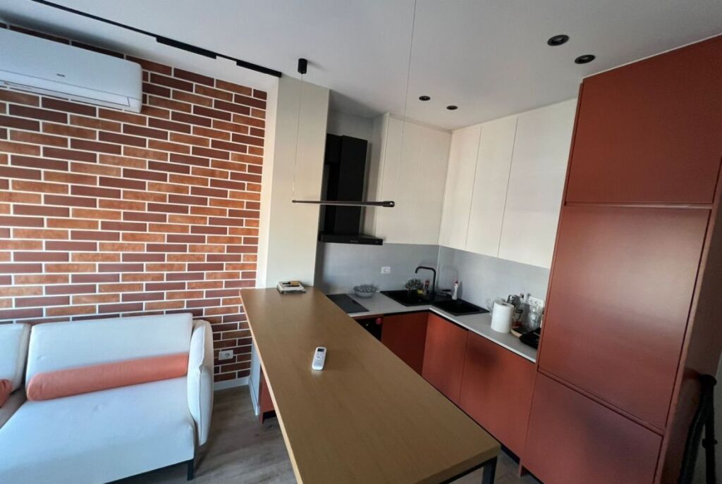 Apartament Me Qera 1+1 Tek Stacioni i Trenit (ID B2101023) Tirane