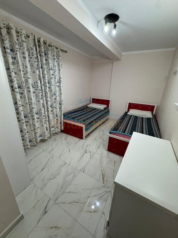 Affitto, Appartamento 2+1+2, Via Fortuzi, Tirana