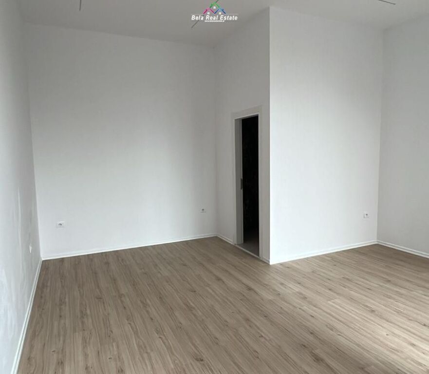 Shop For Rent at Mine Peza (ID BD21853) Tirana​