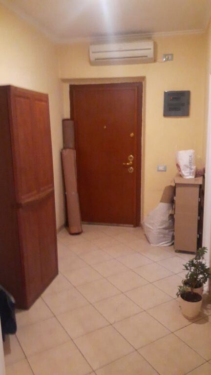 Appartamento 1+1, Moschea di Tabakeve!