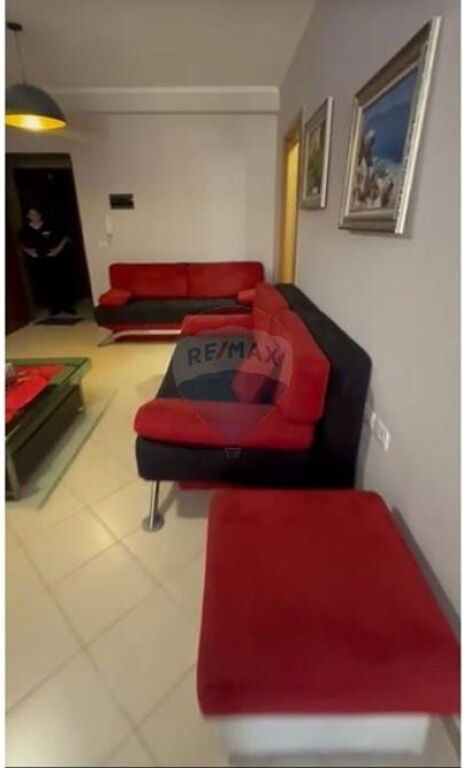 Appartamento - In Affitto - Rruga Riza Cerova, Tirana