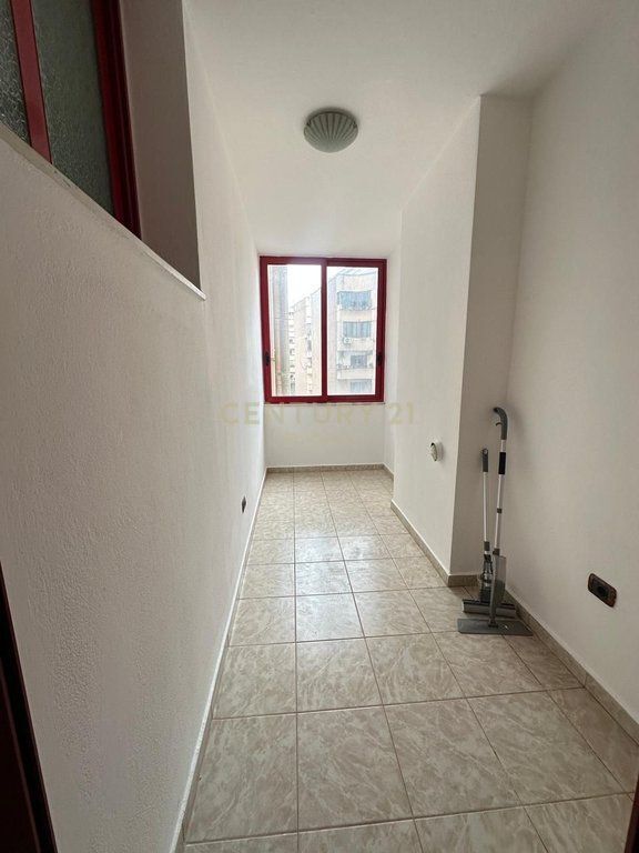 Apartment 3+1+2 for Rent in Vollga, Durrës - 800€ |