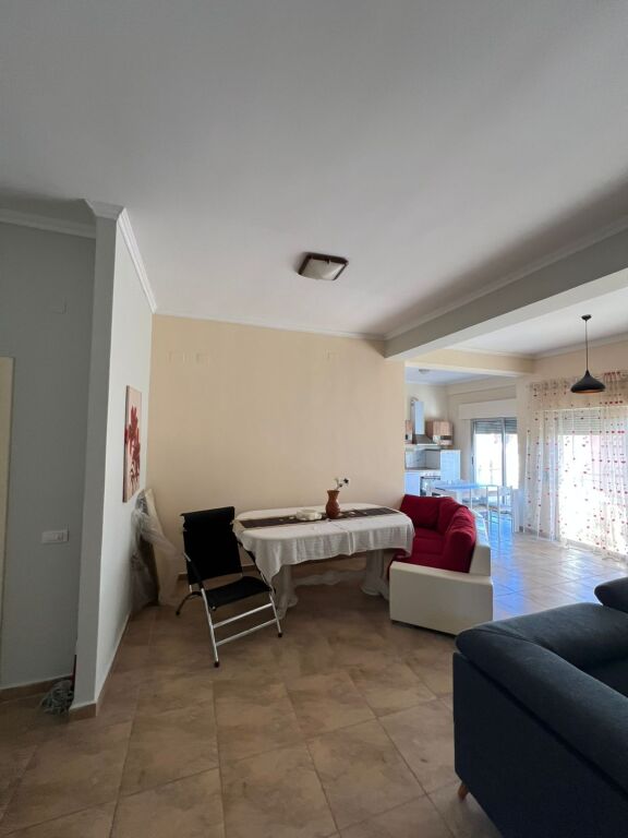 Appartamento in affitto 3+1+2+posto auto - Lago Secco