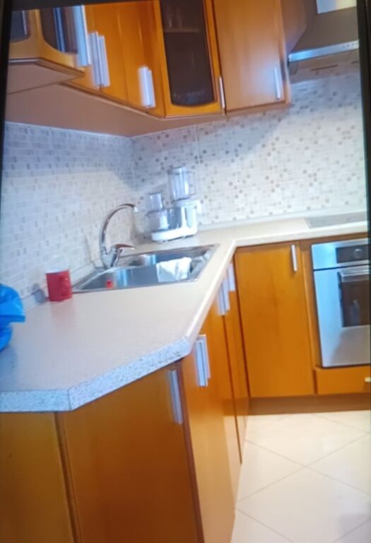 MIDHI KOSTANI STREET CITY CENTER APARTMENT