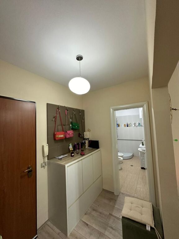 🏡 APPARTAMENTO 1+1 IN AFFITTO VICINO ALLE EX ZONE DELLA POLIZIA, DURRËS