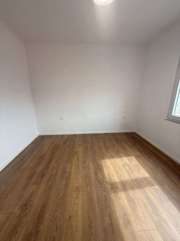 IN VENDITA APPARTAMENTO 1+1 – SCUOLA ROSSA