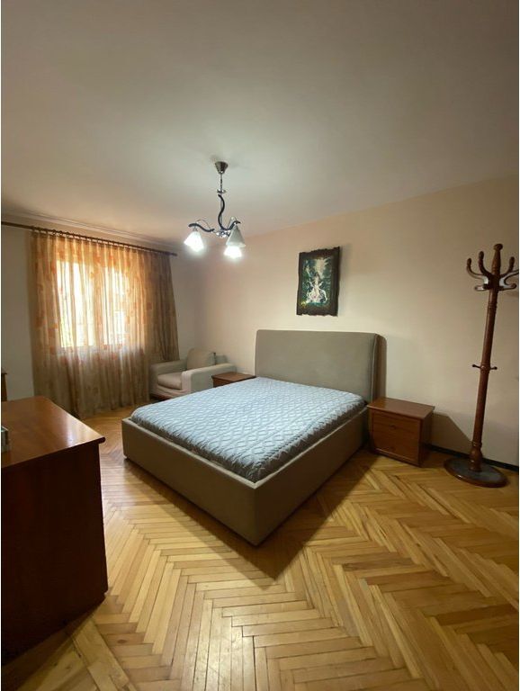 Affitto, Appartamento 2+1, Myslym Shyri, Tirana.